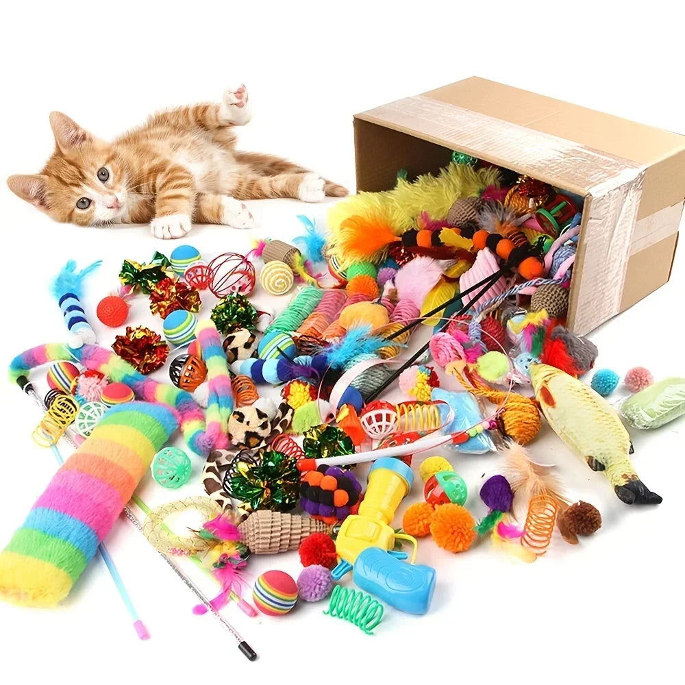 Lot de 56/28/14 jouets pour chat (assortiment). Un mélange de jouets en plastique et peluche